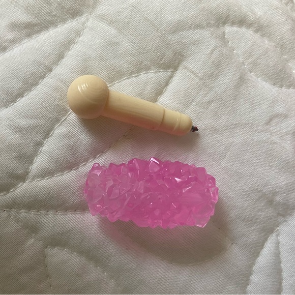 Real Littles Tiny Tin - Picture 2 of 5